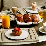 Excelsior Gallia, A Luxury Collection Hotel, Отель 5*