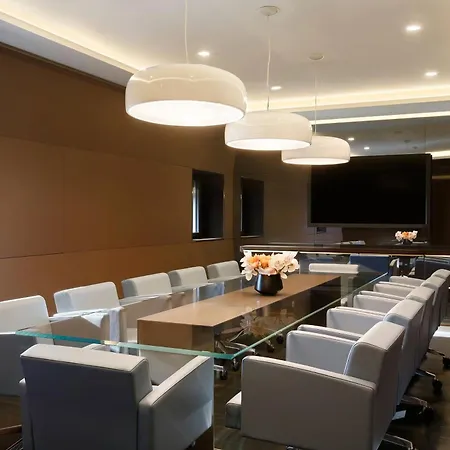 Szálloda Excelsior Gallia, A Luxury Collection Hotel, Milánó